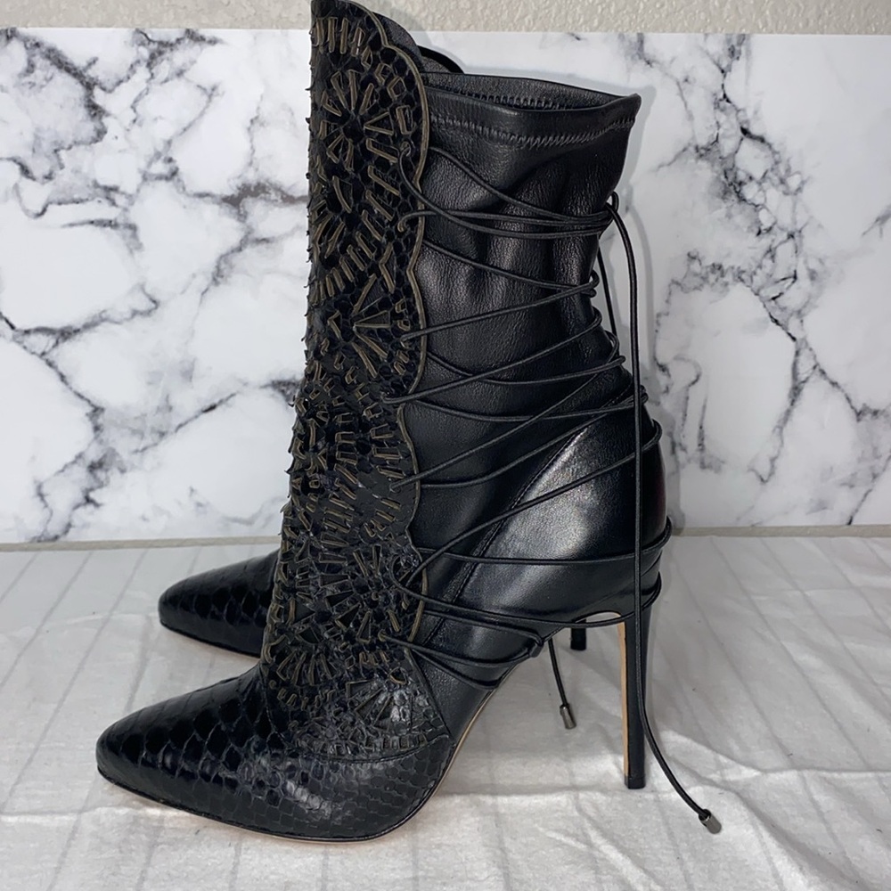 Alexandre Birman Black Lace Up Boots with Stiletto Heel, Size 38 1/2 Booties - Picture 3 of 9